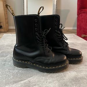 Dr martens 1490 bex boots
